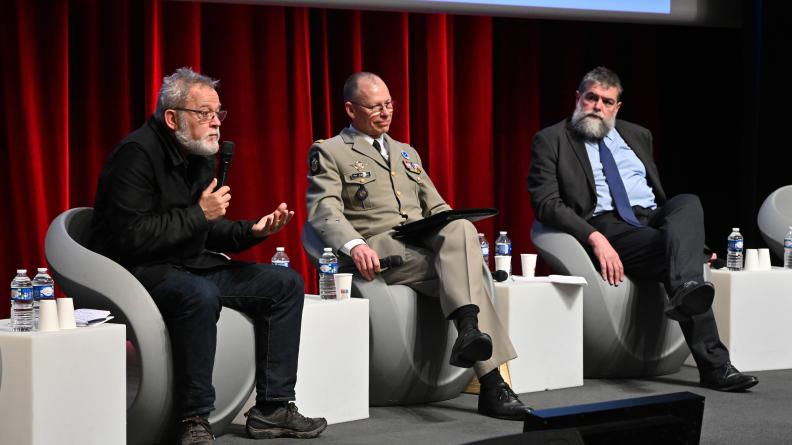 Regards croisés entre Didier François et François Da Rocha-Carneiro