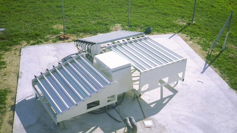 Radars océanographique côtier. Crédits : B. DOMPS.