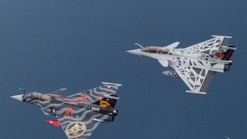 LES 2 RAFALE PEINTS POUR LE NTM 2022