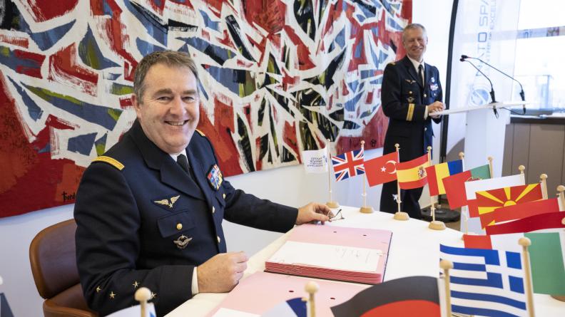 Le COE espace de l’OTAN est une organisation militaire internationale et interarmées.