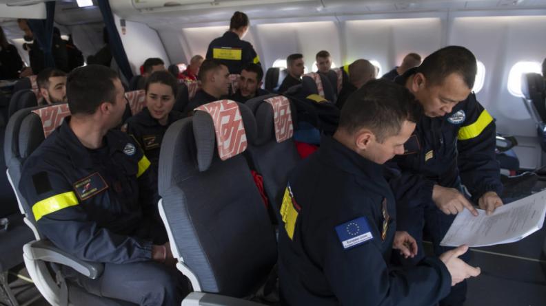 Les équipes ont pris place à bord de l'A300 Phénis MRTT