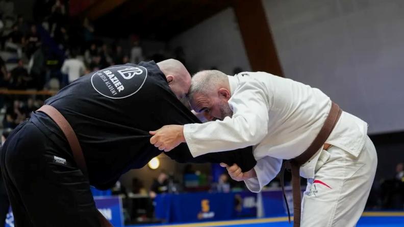 Lieutenant Pascal : Aviateur, sportif et champion