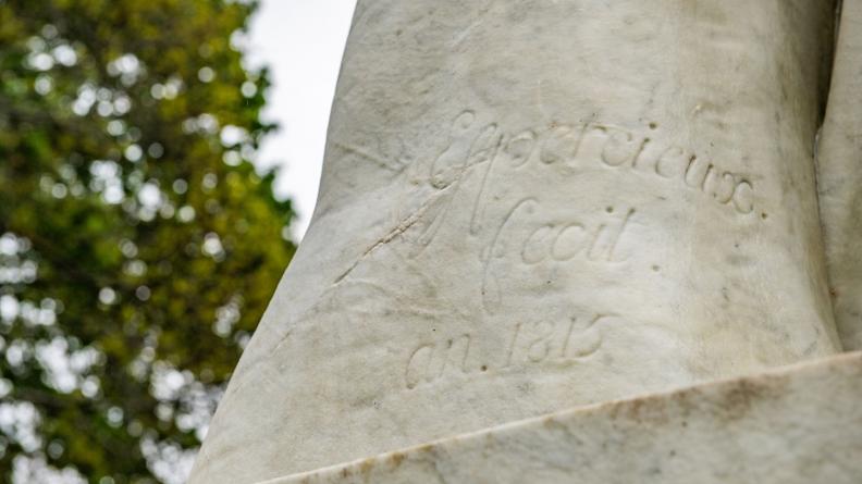 Détail de la signature d’Espercieux et de la date d’origine de l’œuvre 