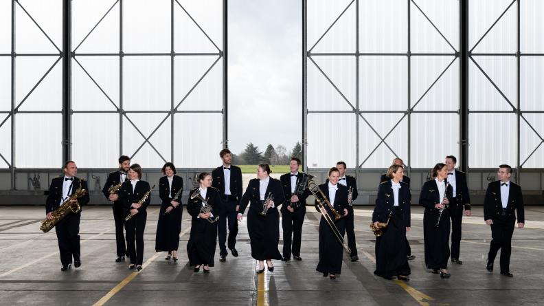 Extraite de la séance photos pour l'album "Unis sons" de la musique de l'Air et de l'Espace