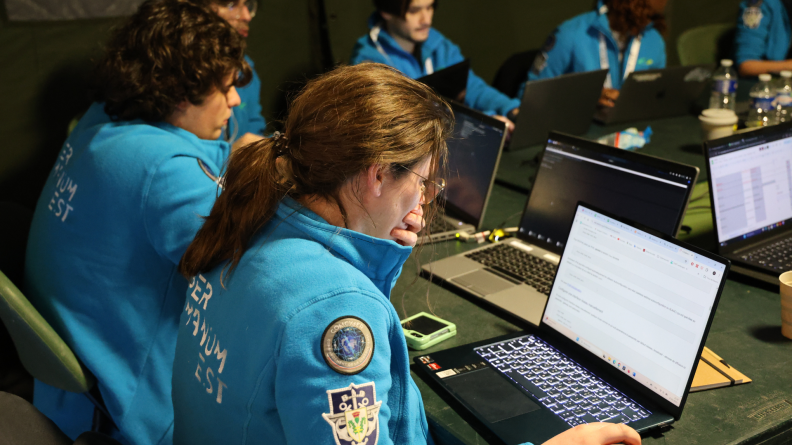 115 étudiants de formations différentes, dont 10% de jeunes femmes ont participé à l’exercice