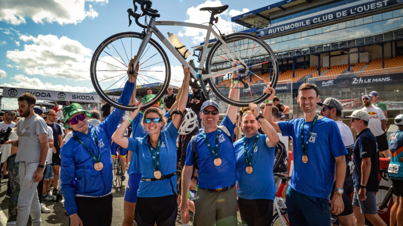 la TEAM SCA brille aux 24h du Mans à vélo 