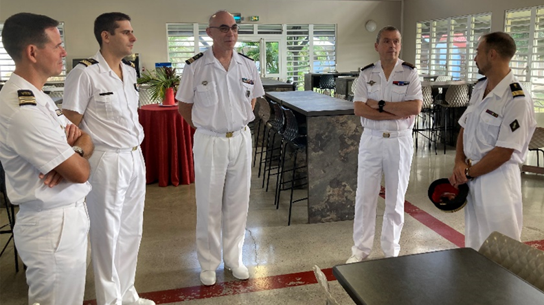 Le directeur central du SCA en visite de commandement à la DICOM des Antilles 