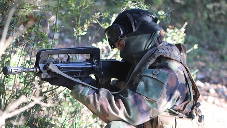 Premier terrain pour les officiers sous contrat commissaires
