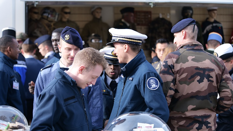 SIGEM 2023 : le soutien SCA présenté aux élèves-officiers 