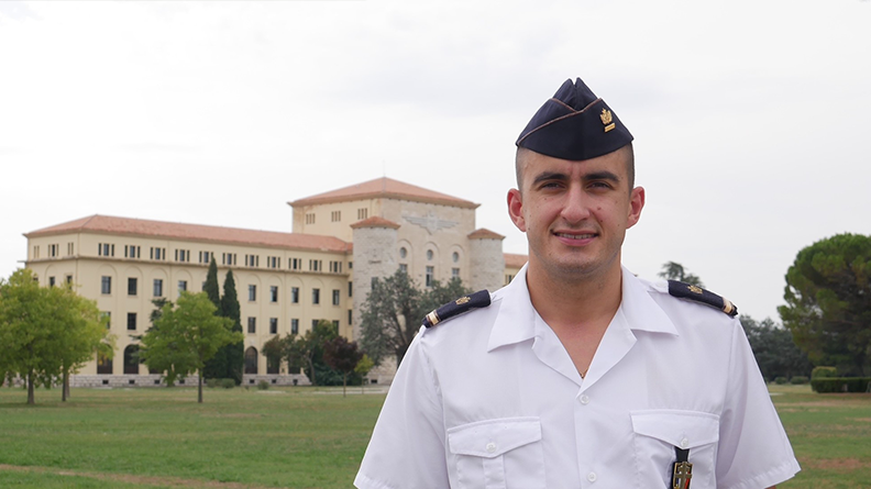 commissaire de 3ème classe Guillaume, de la promotion Croix de Lorraine