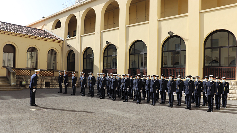 Fin de formation pour les élèves commissaires officiers sous contrat de la promotion OSCC21A