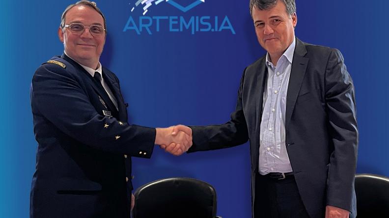 Dominique Luzeau, directeur de l'AND et Philippe Gasc, président d'Athea