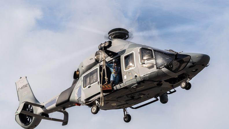 H160 en vol lors de la réception par DGA Essais en vol