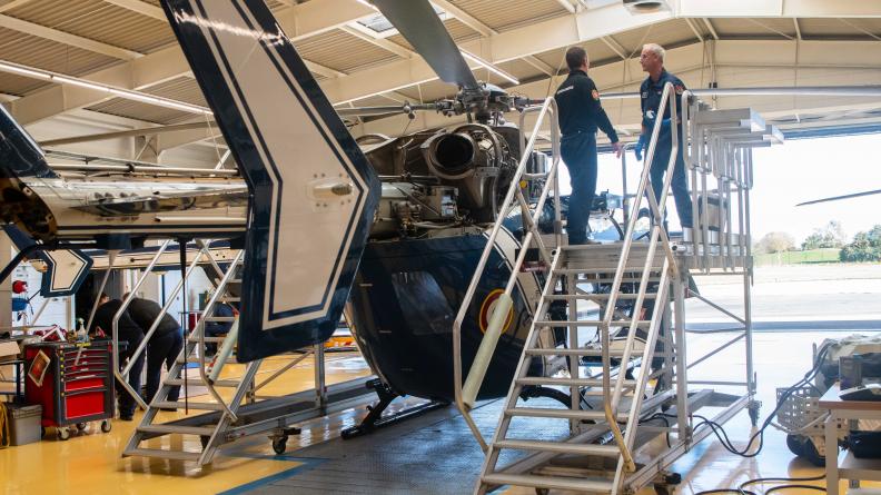 Examen de navigabilité sur EC145 de la Gendarmerie Nationale