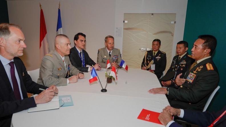 Rencontre bilatérale avec le CEMA indonésien