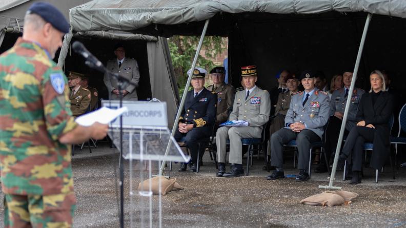 Le général de division Eric Peltier a représenté le CEMA à la cérémonie des 30 ans de l’Eurocorps