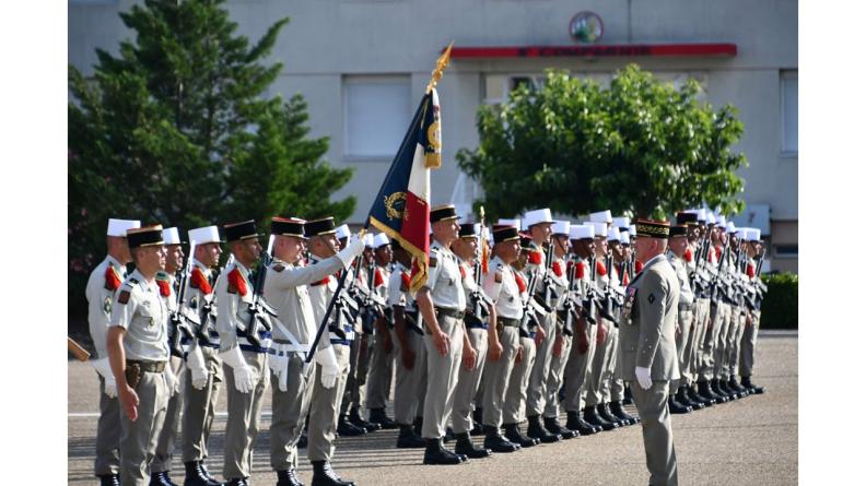 Le CEMA préside l’adieu aux armes du général de corps d’armée Olivier Rittimann