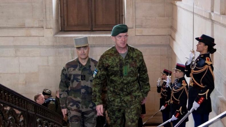 Rencontre officielle entre le CEMA son homologue estonien