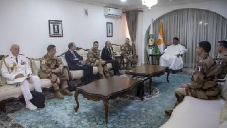 Visite officielle du CEMA en Afrique 