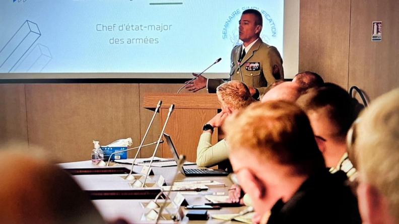 Le CEMA clôture le séminaire de la TF Simplification