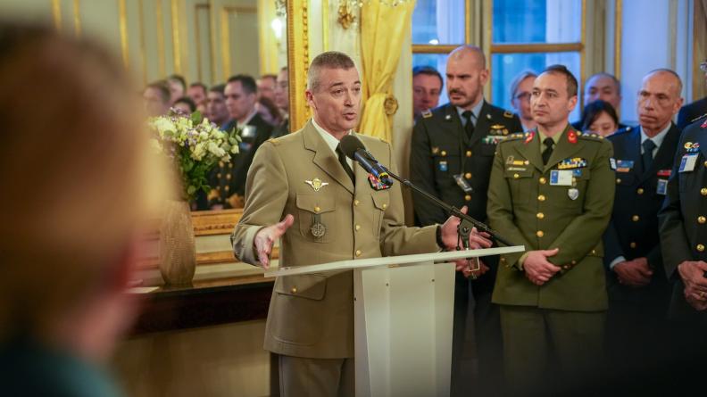 Réception par le CEMA du collège de défense de l’OTAN à l’Ecole militaire