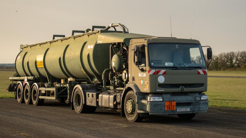 TAD (Transporteur Avitailleur Desautel)