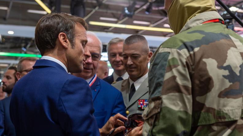 Le président de la République, M. Emmanuel Macron au salon Eurosatory