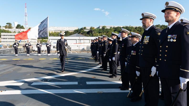 Un nouveau commandant pour la frégate multimissions Normandie