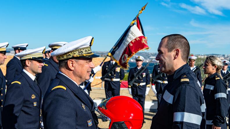 Cérémonie de remise de casque