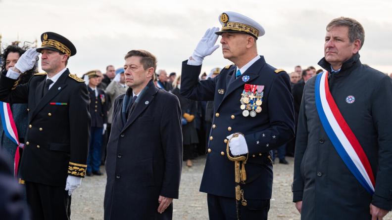 Parcours de la Flamme de la Mémoire : un hommage aux 80 ans de la Libération à travers le Finistère