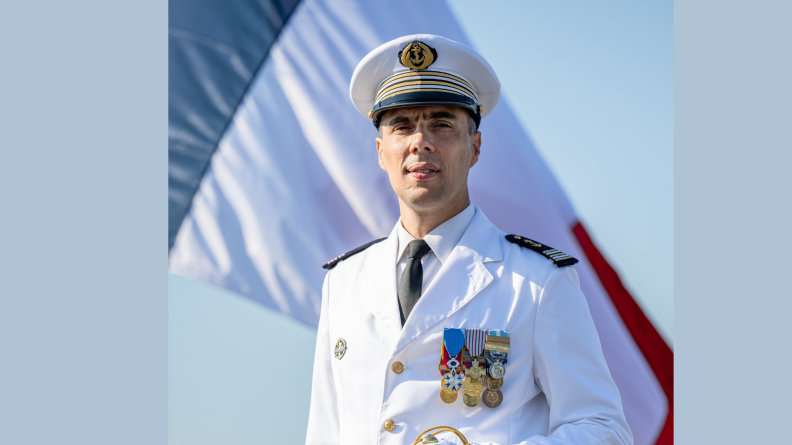CV Ghislain, correspondant surface pour la cellule Polaris au Centre de combat naval