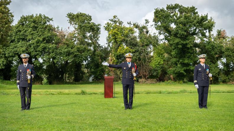 Prise de commandement BFM Amyot d'Inville