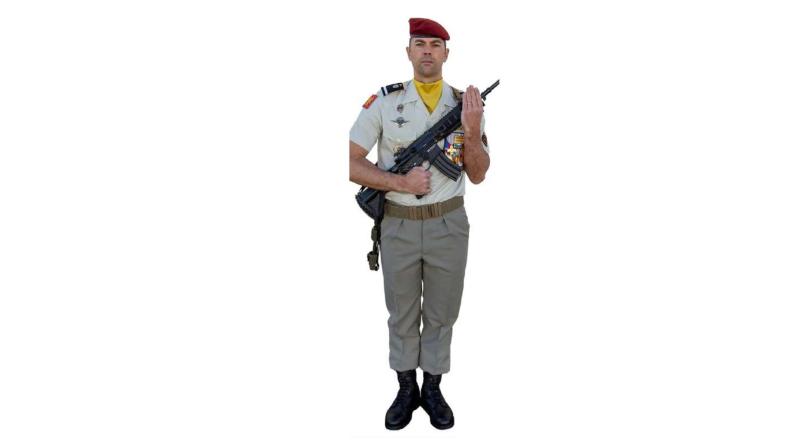 Uniforme du centre national d’entraînement commando