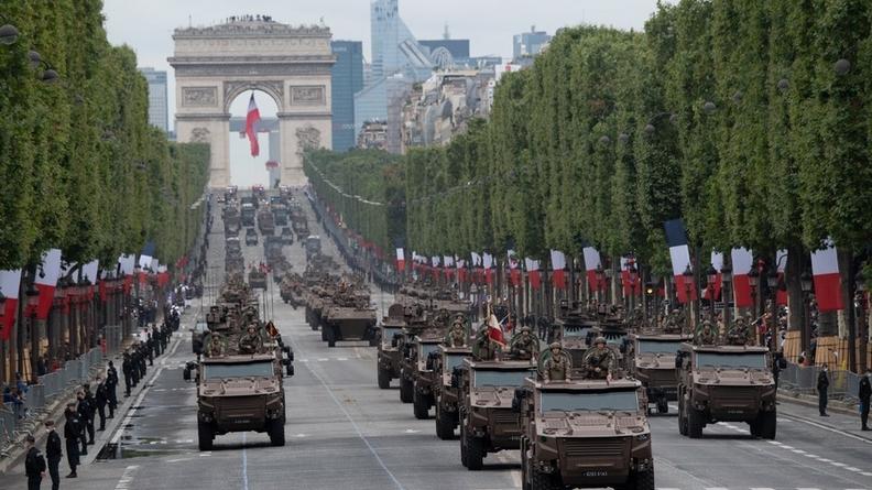 Défilé du 14 juillet 2021 sur les Champs-Élysées 