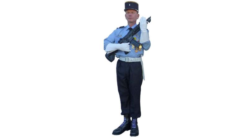 Uniforme du groupement de soutien de la base de défense
