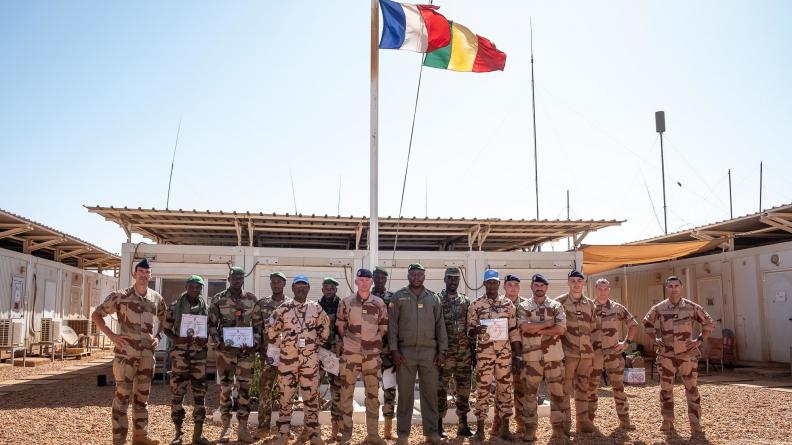 Formation de guideurs aériens pour les Forces armées maliennes et les Casques bleus