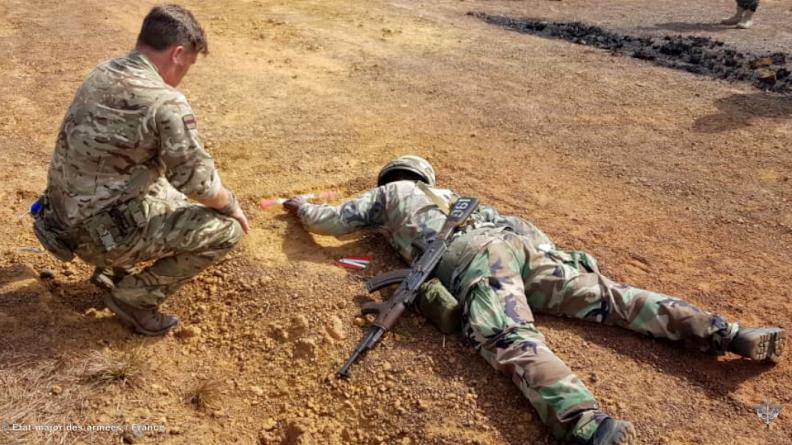 La mise en condition opérationnelle de soldats libériens avant leur projection au Mali continue