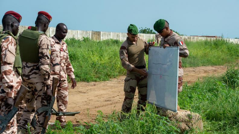 BARKHANE – Partenariat avec les armées tchadiennes dans la lutte contre les IED