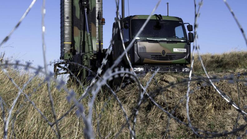 Exercice de défense anti-aérienne pour le détachement MAMBA