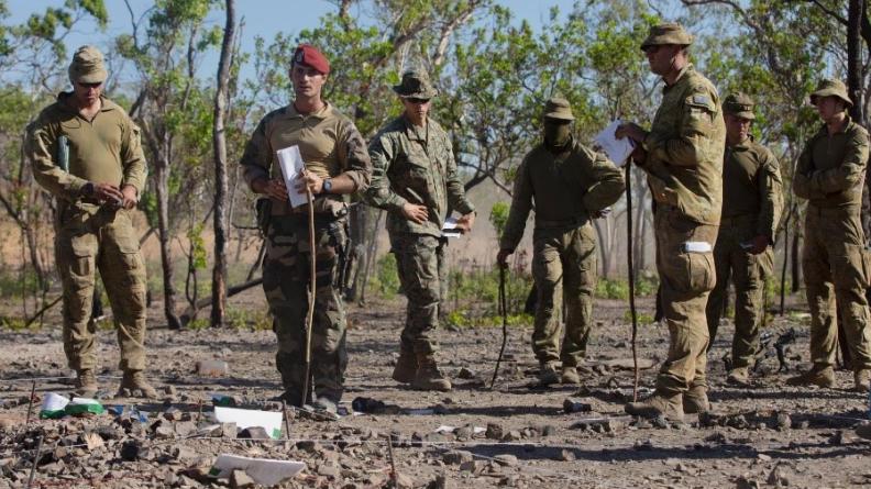 Signature d’un plan de coopération militaire franco-australien
