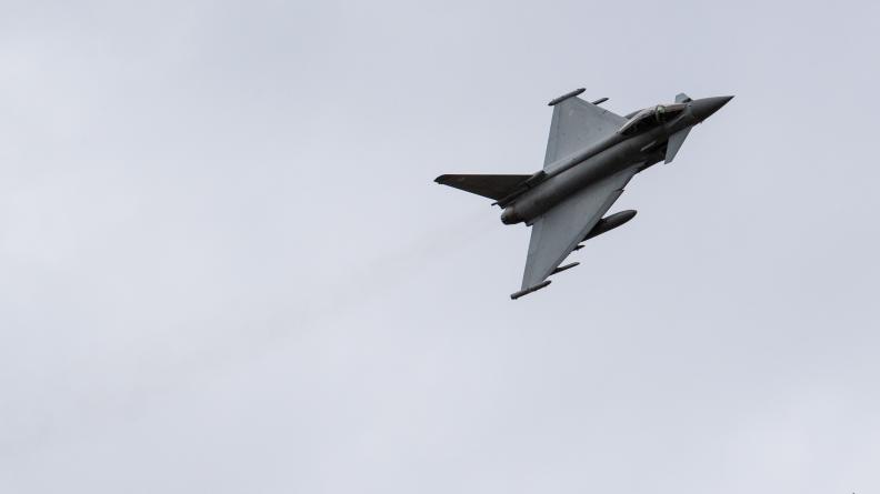 Entraînement avec les armées britanniques au guidage tactique avancé
