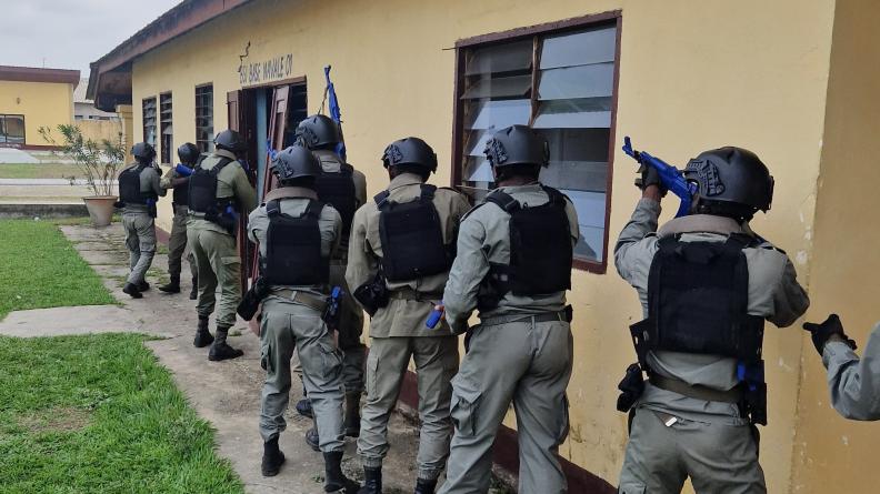 EFG - Formation sur l’assaut de vive force pour la Marine nationale congolaise à Pointe-Noire