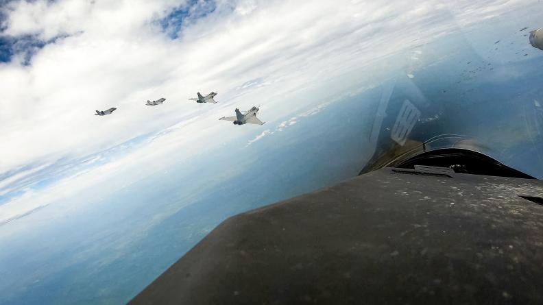 CLEMENCEAU 25 – Mission RASTABAN pour trois Rafale du groupe aéronaval français
