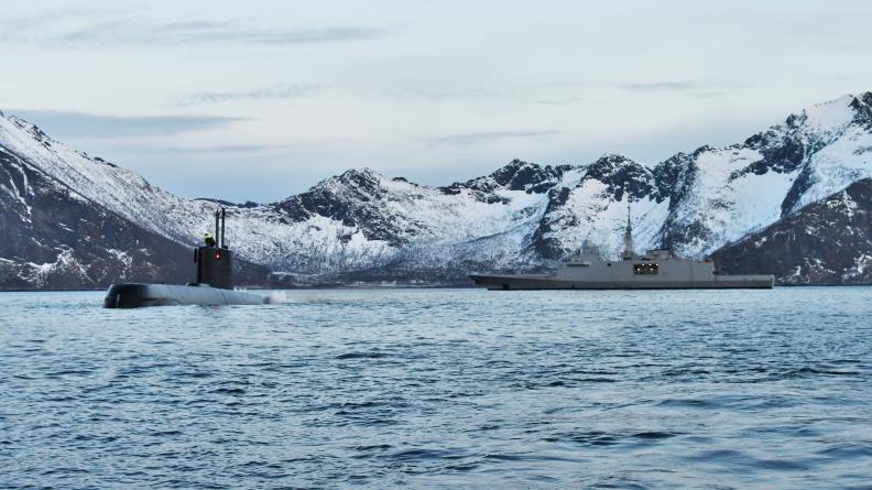Atlantique Nord - Entraînement avec la marine norvégienne