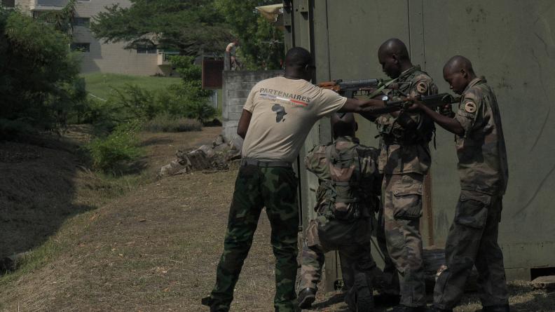Détachement de liaison interarmées – Gabon - Formation