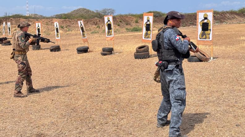 FAA - DUNAS 2025 : instruction opérationnelle avec les forces armées dominicaines    