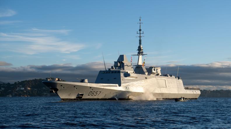 FFEAU – Franchissement historique du canal de Suez par un SNA de la Marine Nationale