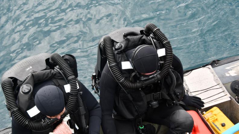Fin de l’exercice STEADFAST DART 25 pour le chasseur de mines tripartite Capricorne