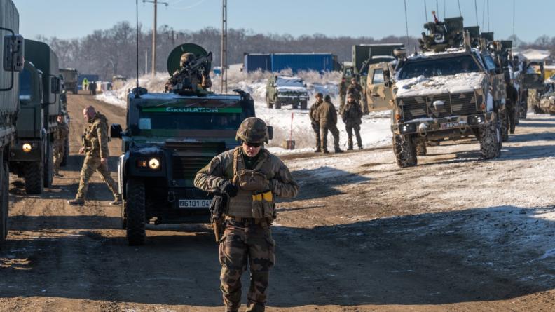 Le bataillon multinational conduit un exercice de déploiement d’envergure dans les Carpates