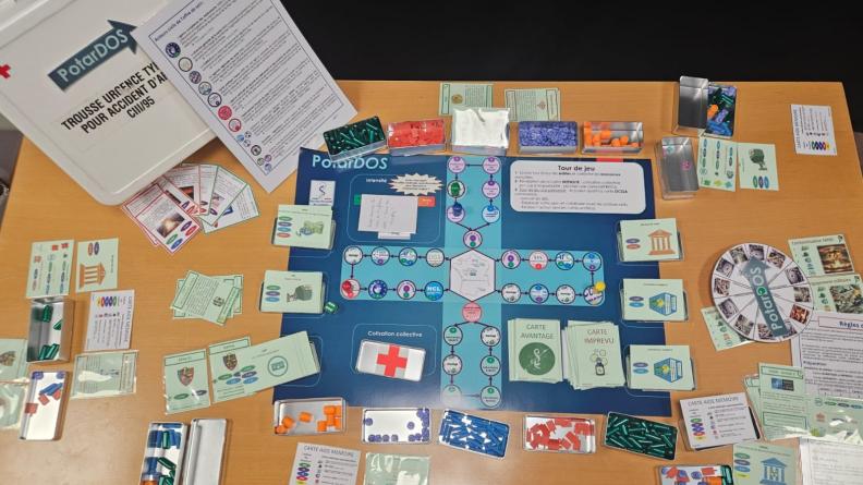 « PotarDOS » plonge les participants au cœur de l’univers du pharmacien militaire.